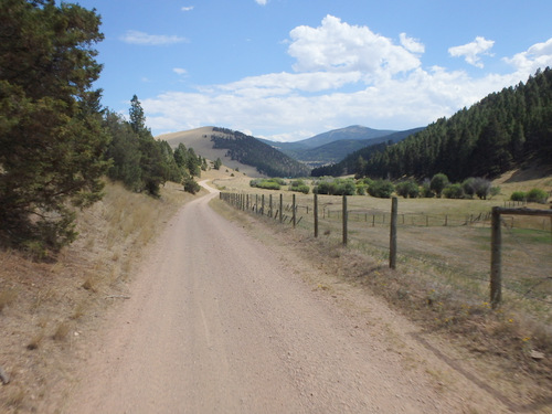 GDMBR: Marsh Creek Road is now in Ranch Country.